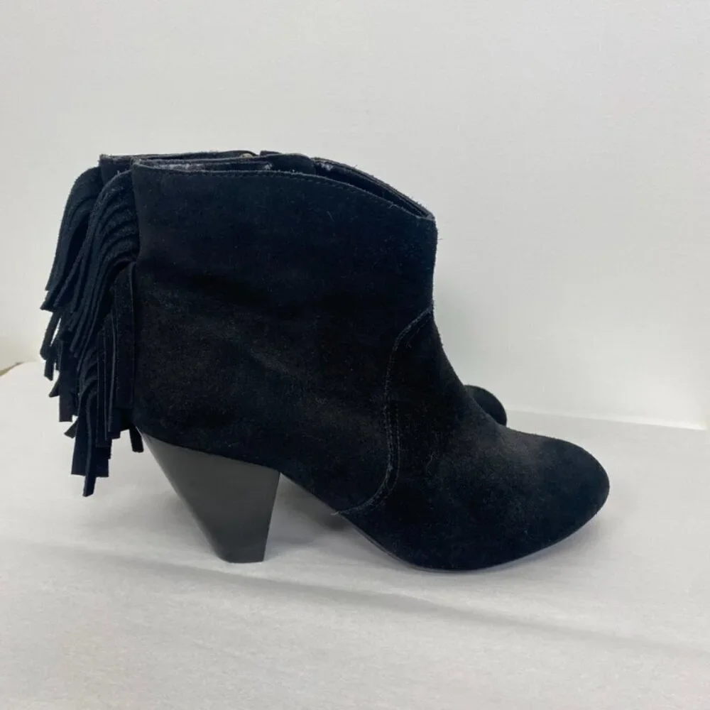 Jessica Simpson black heeled